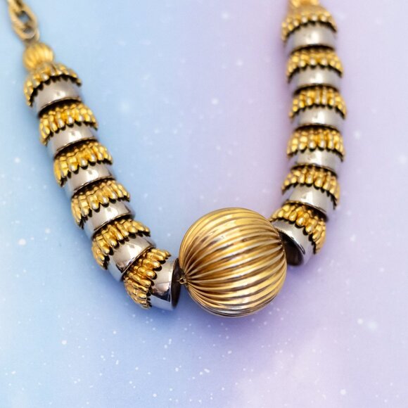 16 inch, Vintage Sphere Ball Center Two Tone Choker Necklace - J31 - Picture 1 of 3